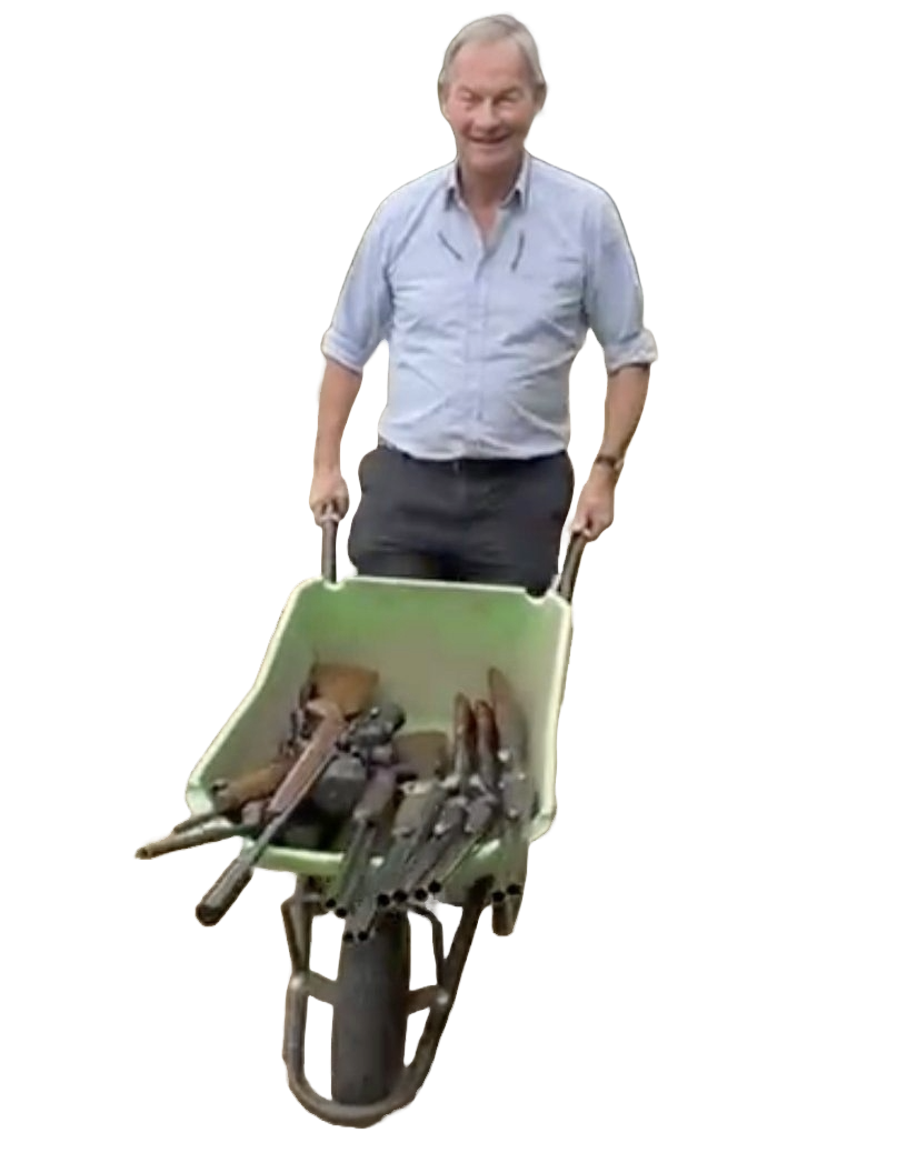 Rupert Lowe gets guns back